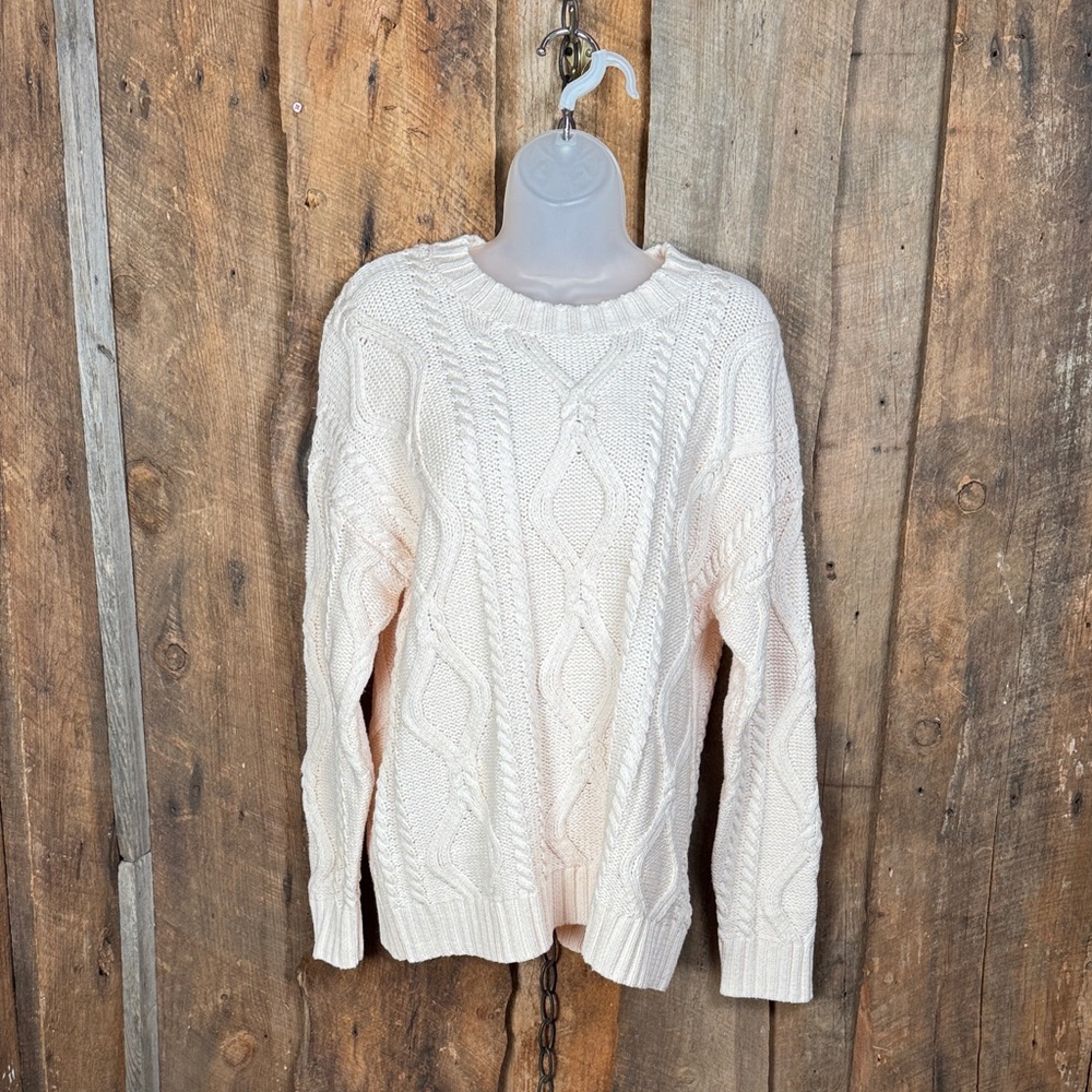Trendy Queen Cable Knit Cream Sweater -NWT